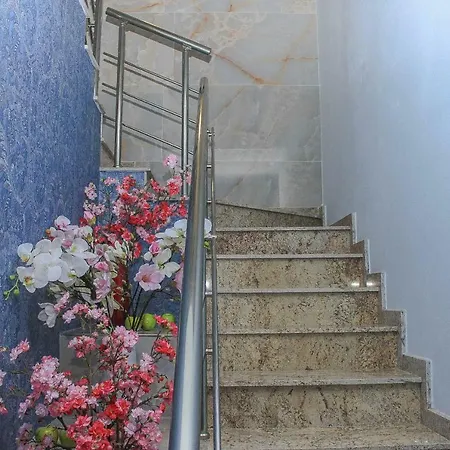 Casa Bonita E84